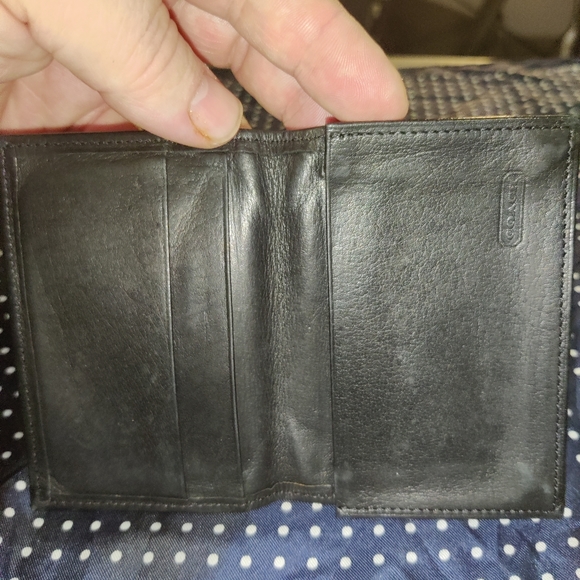 Pre-Owned Card Holder/Billfold. - Picture 12 of 12